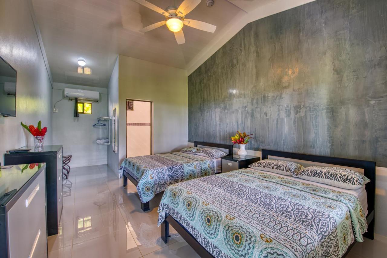 Hotel Casa Conley Del Mar Puerto Viejo de Talamanca ภายนอก รูปภาพ