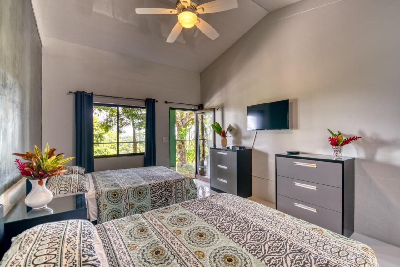 Hotel Casa Conley Del Mar Puerto Viejo de Talamanca ภายนอก รูปภาพ