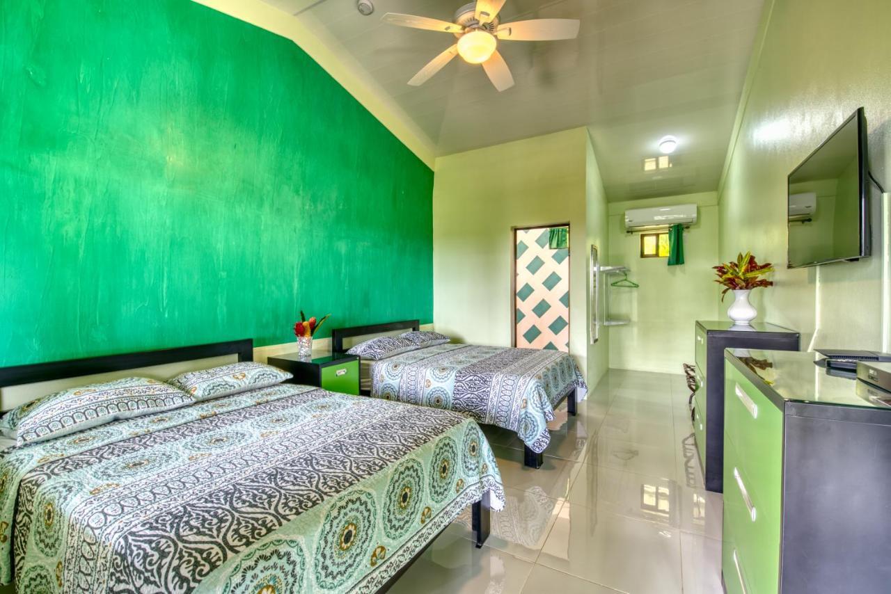 Hotel Casa Conley Del Mar Puerto Viejo de Talamanca ภายนอก รูปภาพ