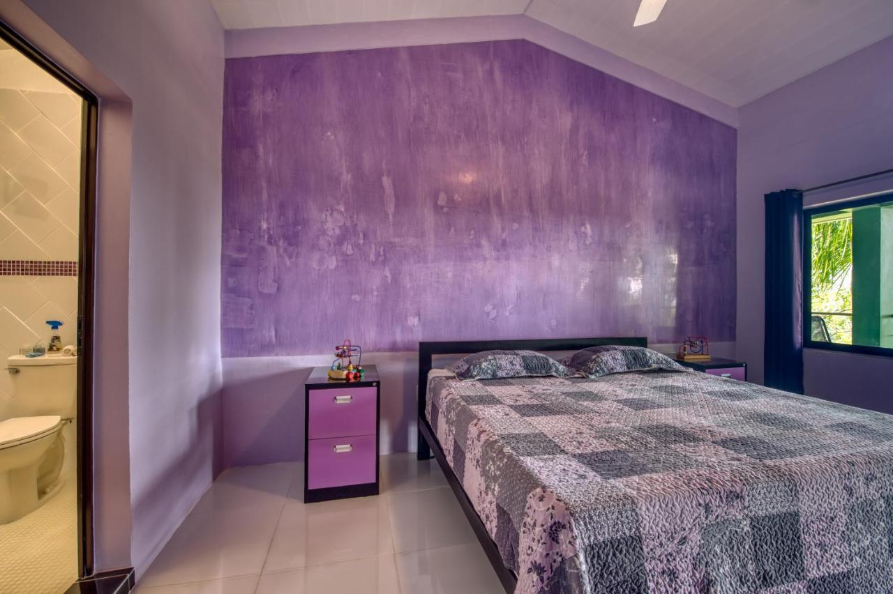 Hotel Casa Conley Del Mar Puerto Viejo de Talamanca ภายนอก รูปภาพ